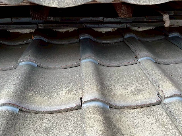 加古川市　ラバーロックされている屋根瓦